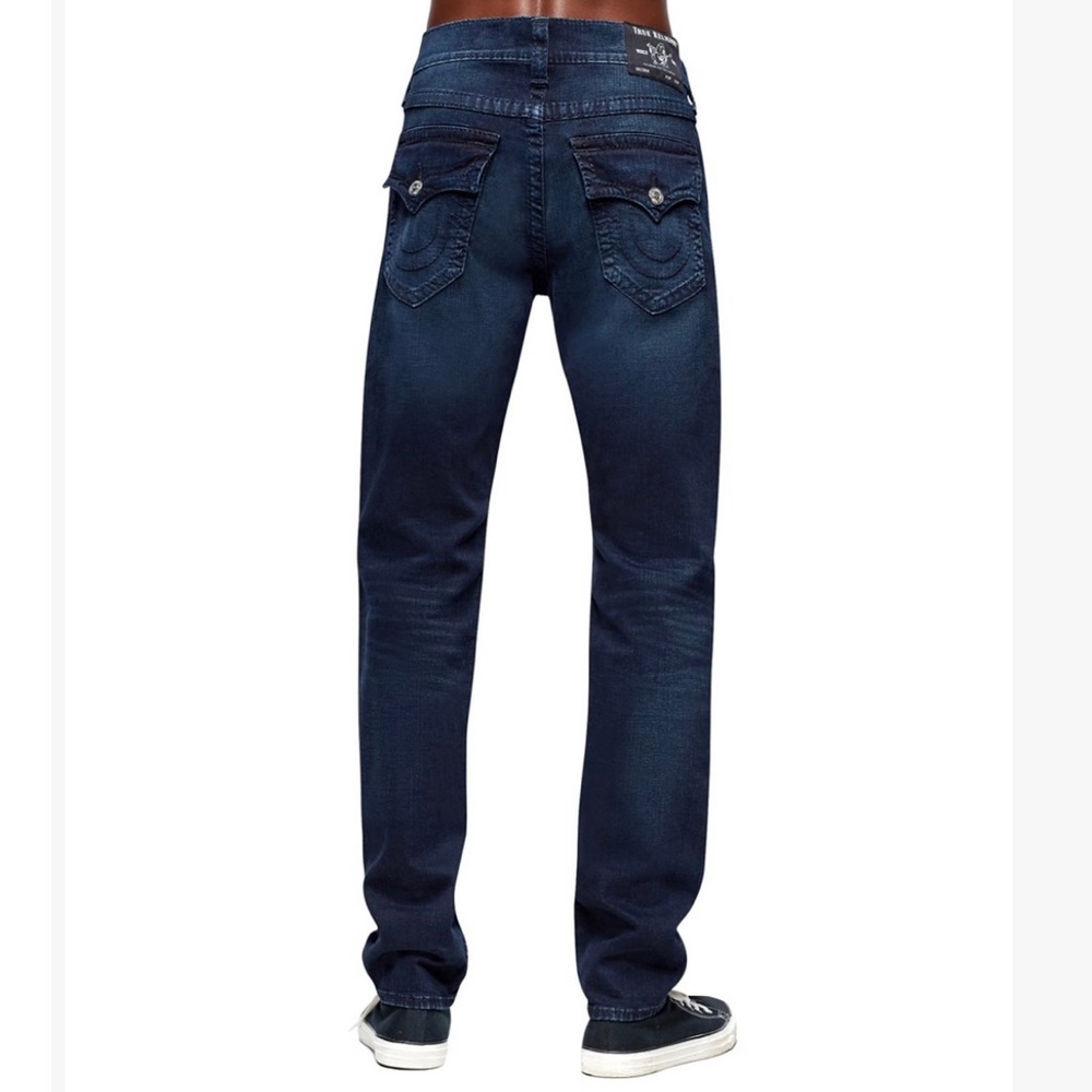 TRUE RELIGION | Geno Flap dark wash straight leg jeans